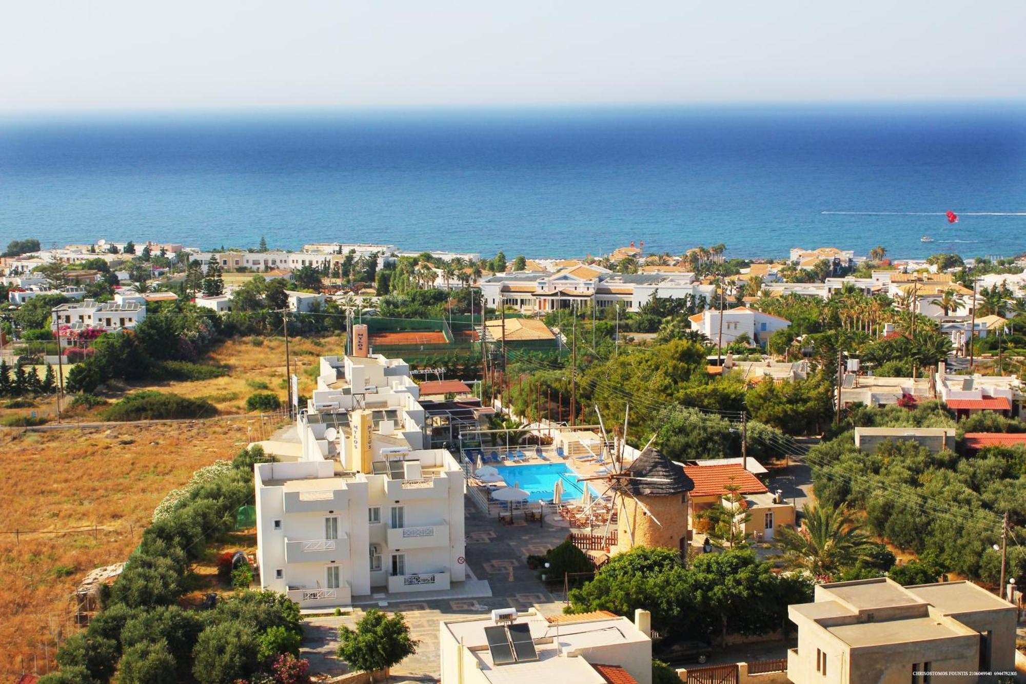 Mylos Apartments Anissaras ヘルソニソス エクステリア 写真